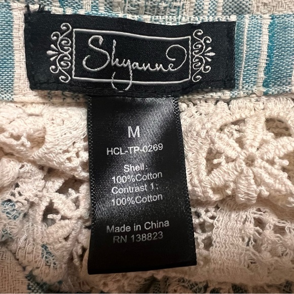 Women’s Western Shirts Lot - Picture 4 of 7